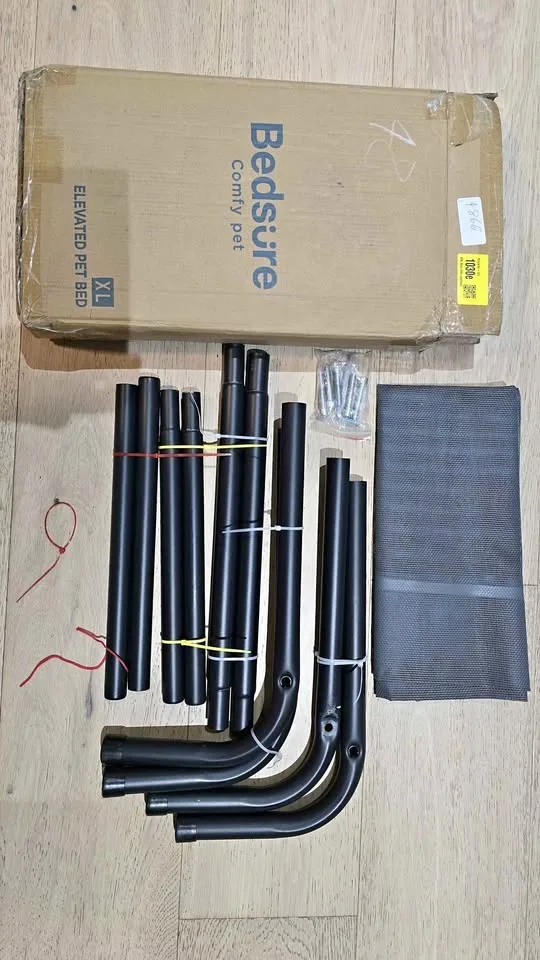 Bedsure Elevated Raised Dog Cot/ Bed- XL Brand New