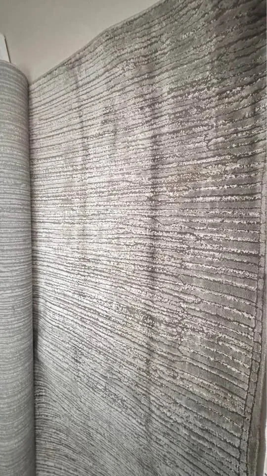 Area Rug image indicator(6)