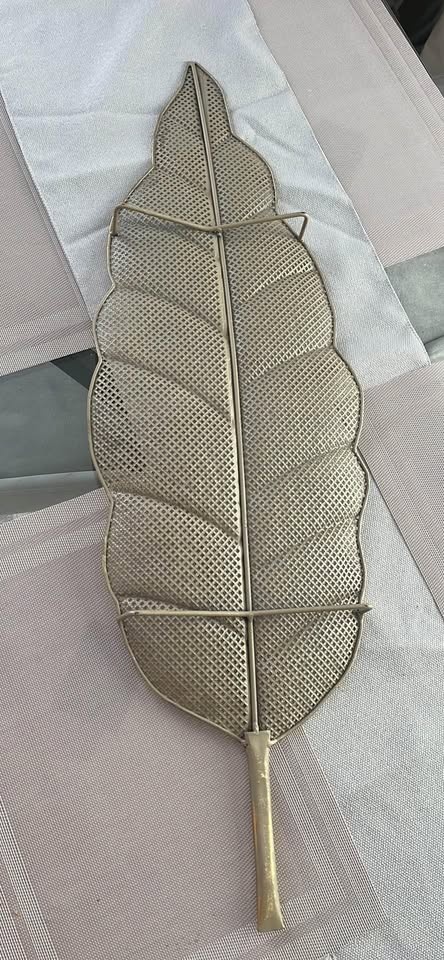 Large Gold Leaf decor piece - photo 3