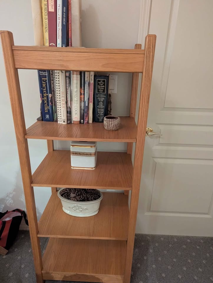Closet wardrobe / organizers / dressers/ book shelves please rea - photo 4