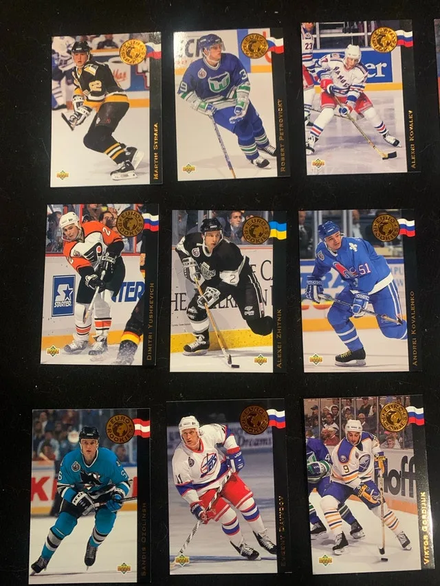 Upper Deck Hockey Cards image indicator(2)