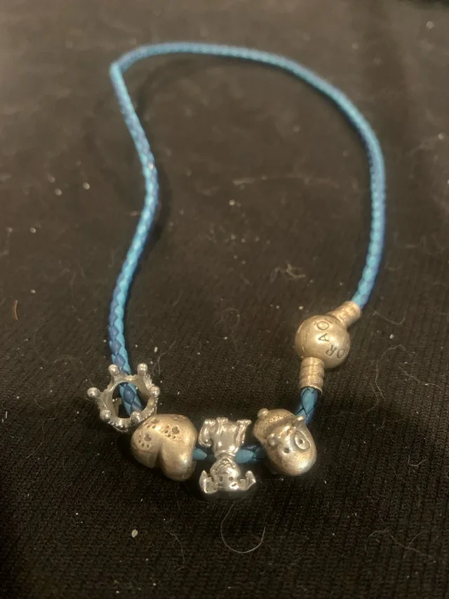 Pandora Bracelet w FOUR charms. Half price!