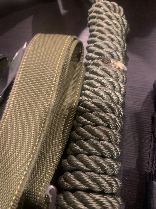NEW!!! Militaria Hunting Lot belt utensils tourniquet rope - photo 3