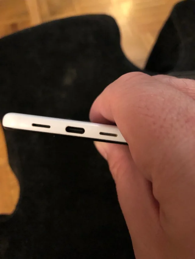 GOOGLE PIXEL 3a ("eSIM Only") image indicator(5)