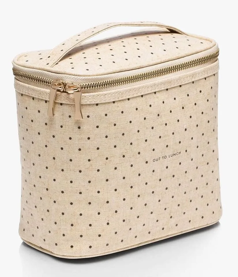 BNWT Kate Spade insulated lunch bag. Retails $77 plus taxes. Pu image indicator(4)
