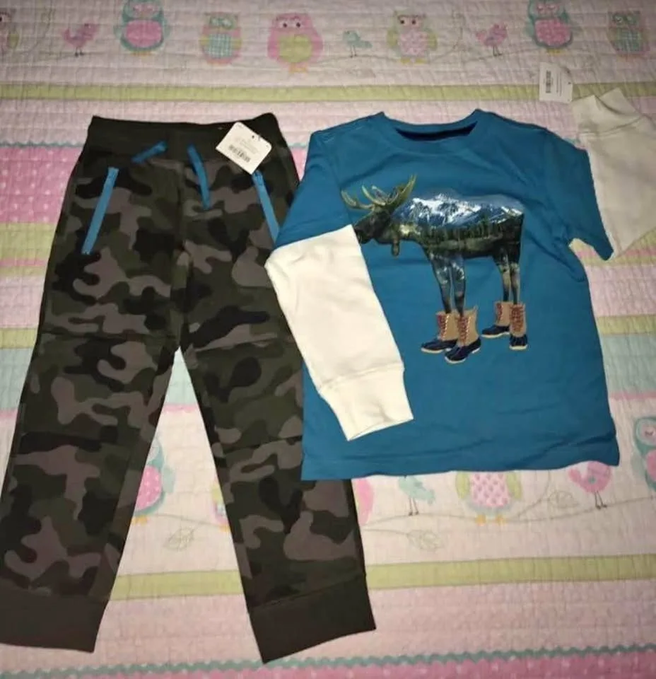 BNWT Gymboree boys size 4 outfit. Buy 3+ for $15 each. Pu Thornh