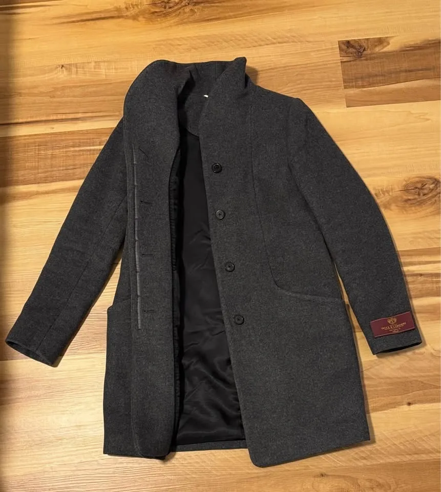 Wilfred The Cocoon Coat image indicator(8)