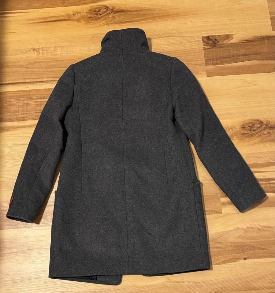 Wilfred The Cocoon Coat image indicator(10)