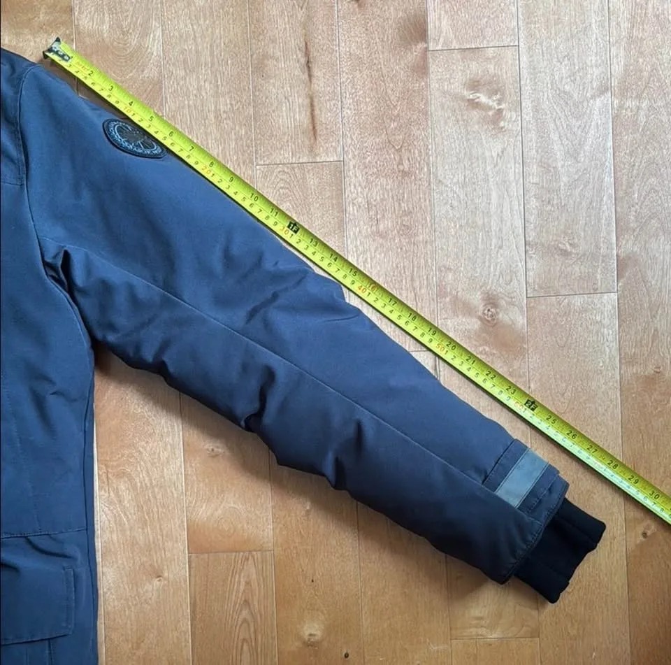 Men's Canada Goose Black Label Winter Jacket image indicator(3)