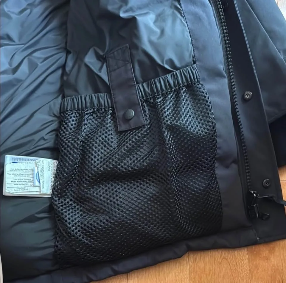 Men's Canada Goose Black Label Winter Jacket image indicator(9)