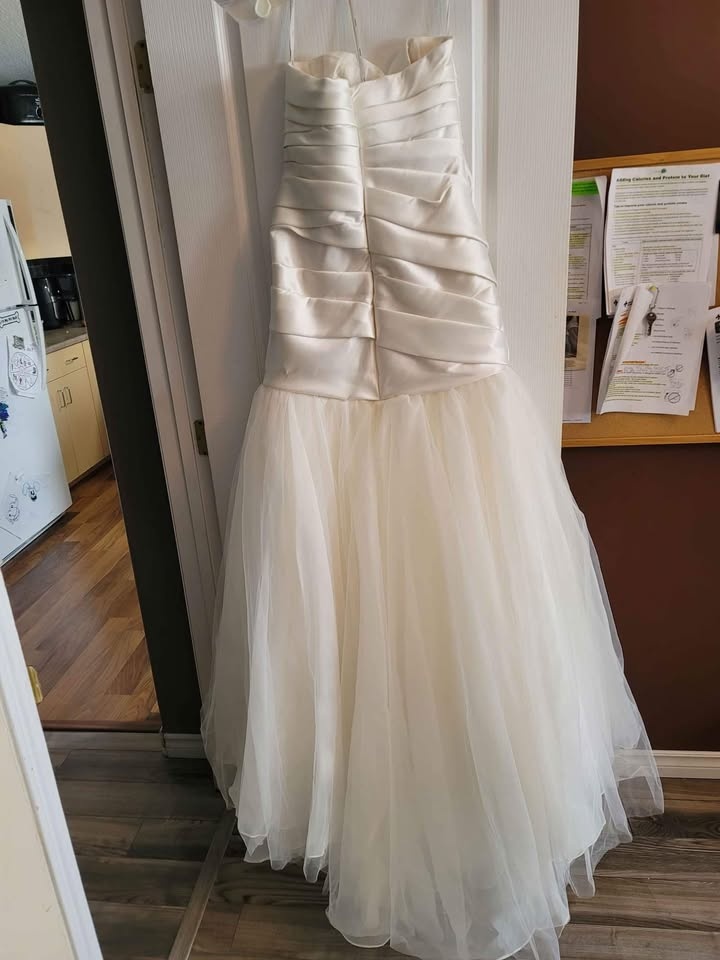 White by Vera Wang - photo 4