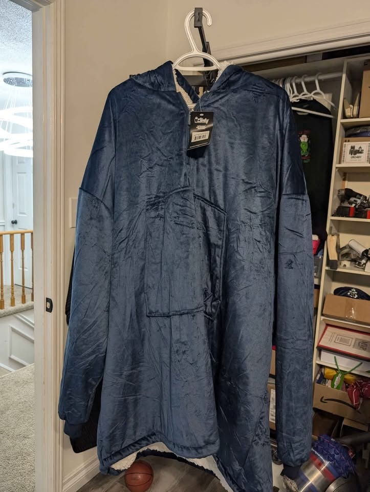 THE COMFY Original | Sherpa Lined Microfiber Fleece Wearable Bla - photo 5