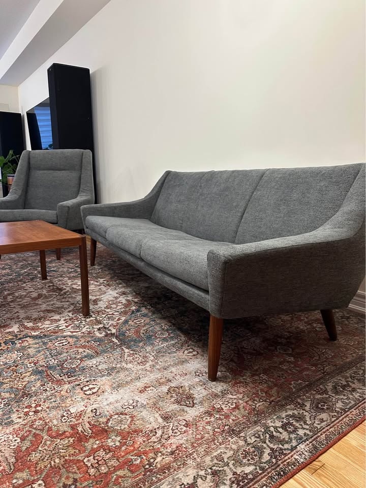 MCM Sofa / Couch - photo 2