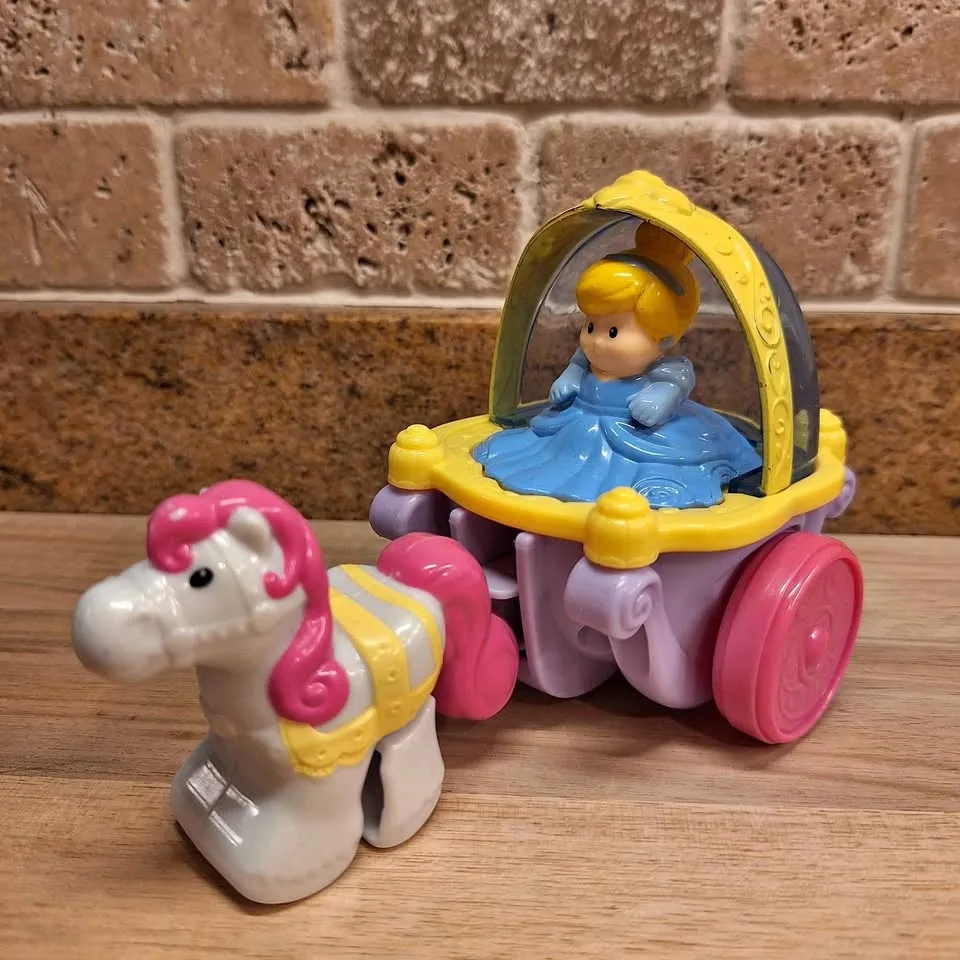 Fisher Price Cinderella Klip Klop