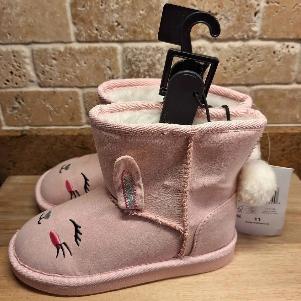 BNWT George Girls' Ugg Style Bunny Boots - 11 image indicator(2)