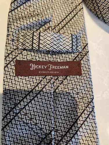 Fancy HICKEY FREEMAN Silk Tie Made in USA - photo 5