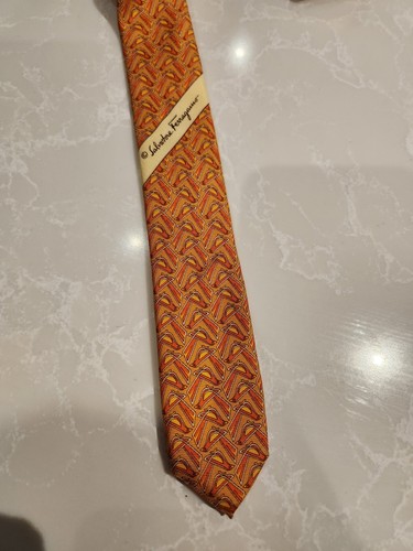 SALVATORE FERRAGAMO Orange Yellow Bird Silk Tie Italy - photo 5