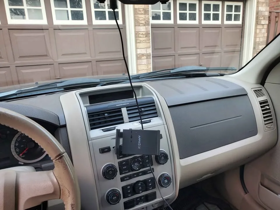 2010 Ford Escape Hybrid image indicator(9)