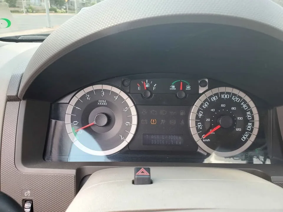 2010 Ford Escape Hybrid image indicator(10)