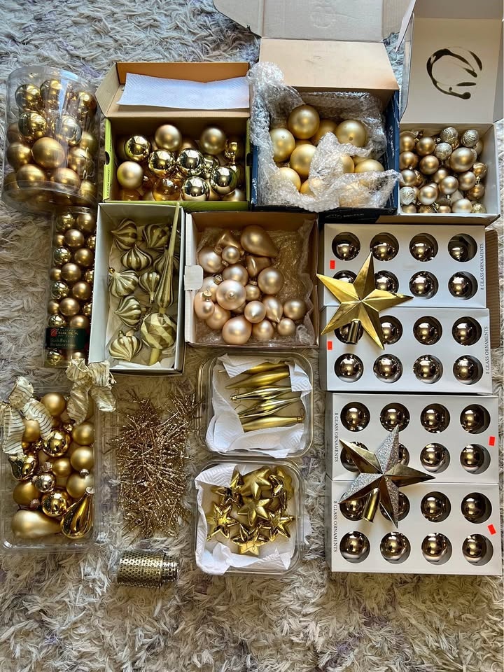Gold holiday decorations