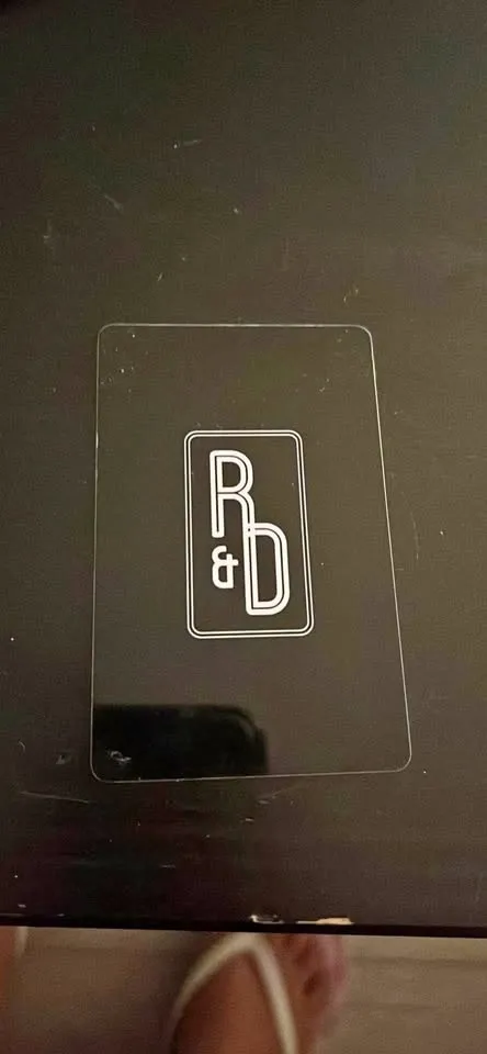 R & D gift card
