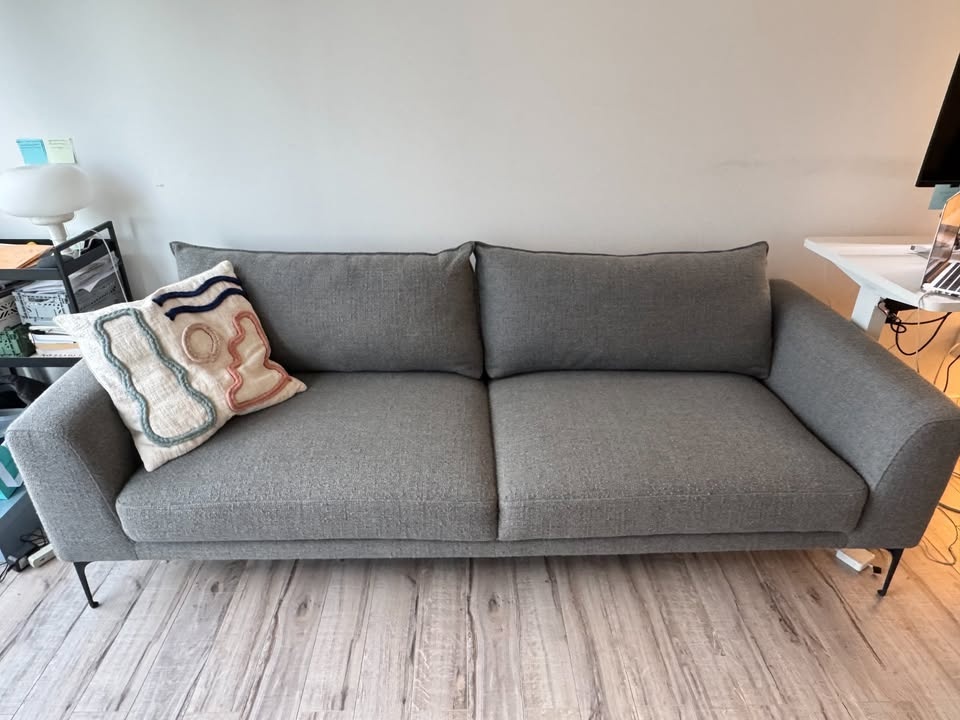Structube Grey Sofa - photo 2