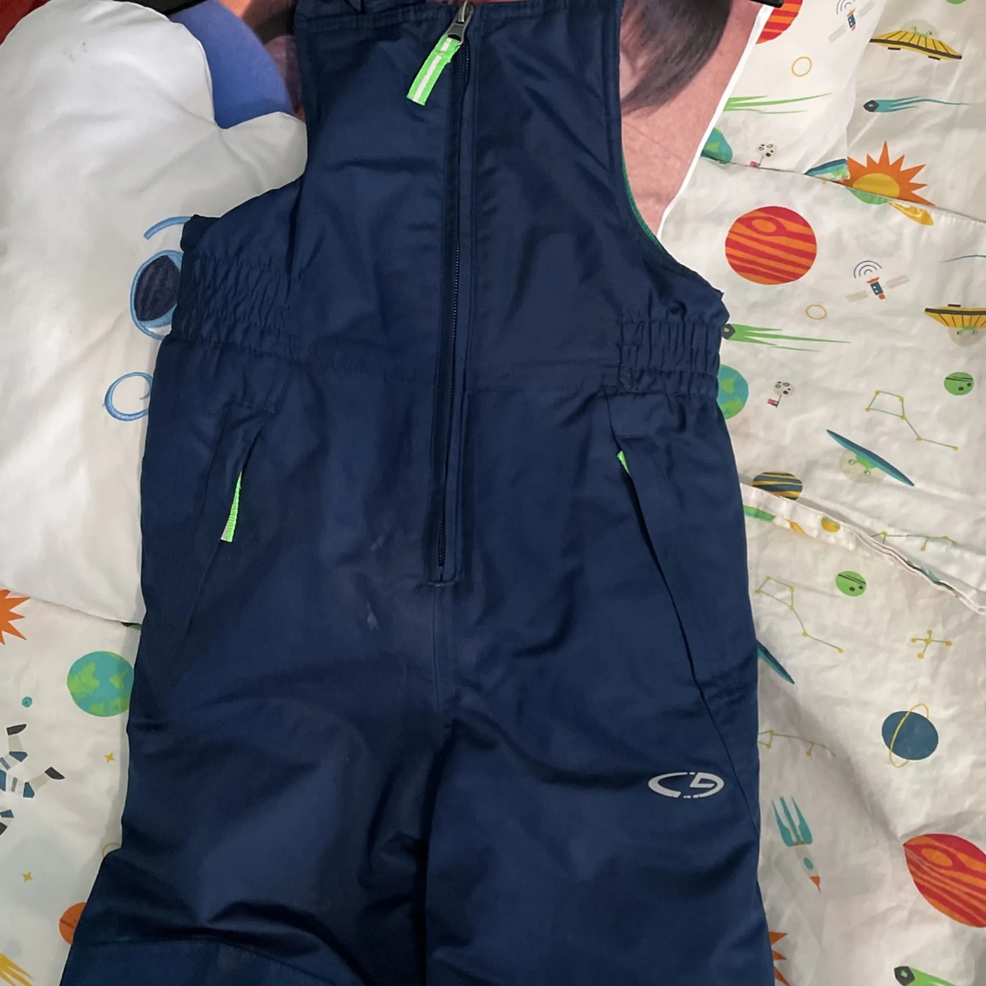 Snow Suit XS:4/5yo