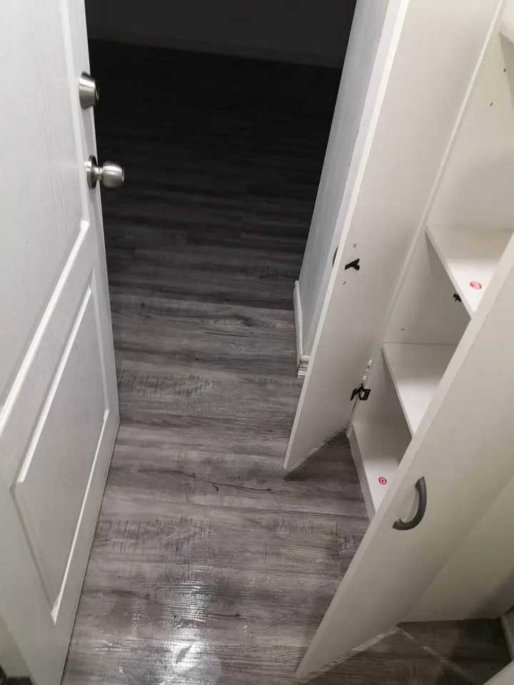 1 Bed 1 Bath - House image indicator(7)