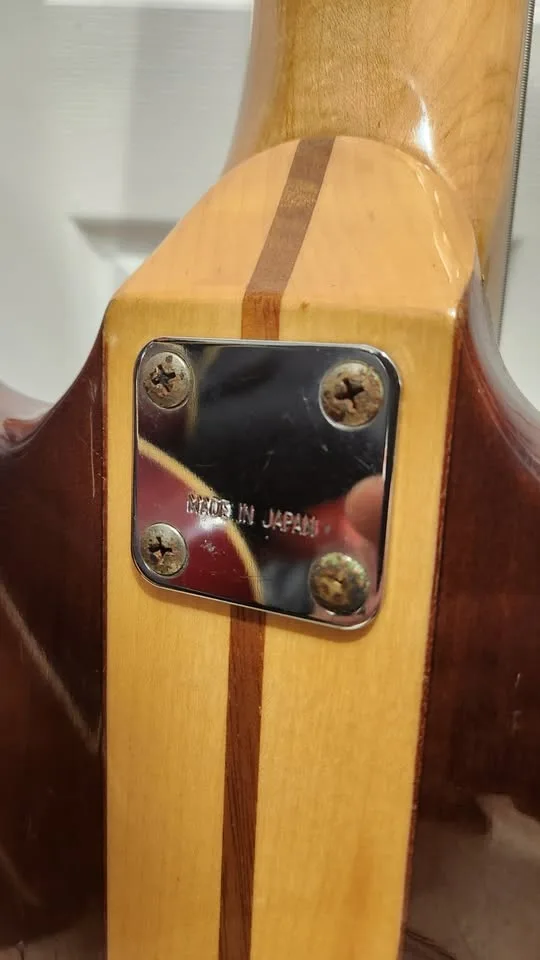$500 Onyx Precision Bass - Made in Japan image indicator(8)