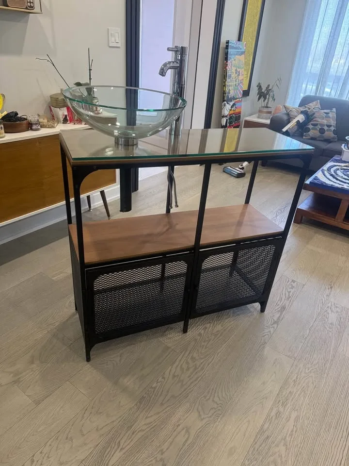 Unique, handwashing sink image indicator(4)