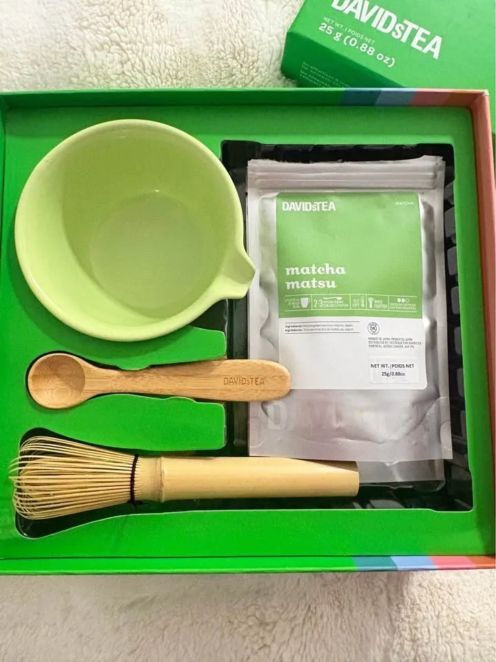Matcha Kit (whisk, bowl, spoon, matcha) image indicator(2)