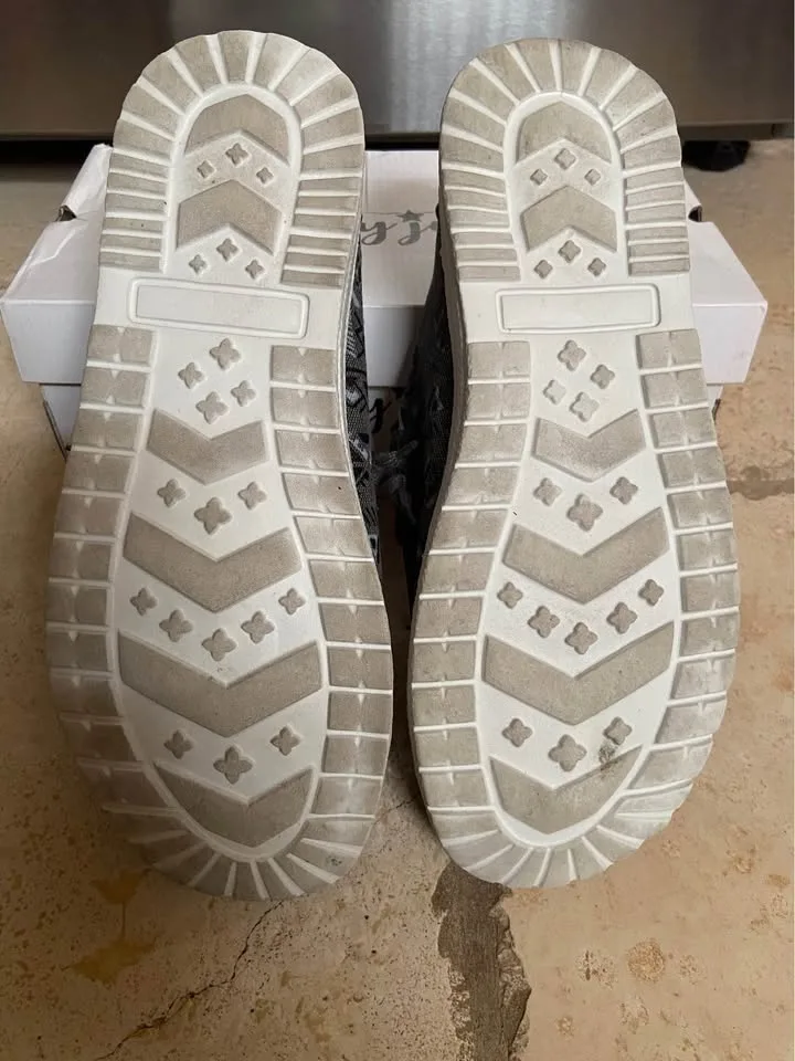 Women’s Casual Loafers, size 8.5 image indicator(9)