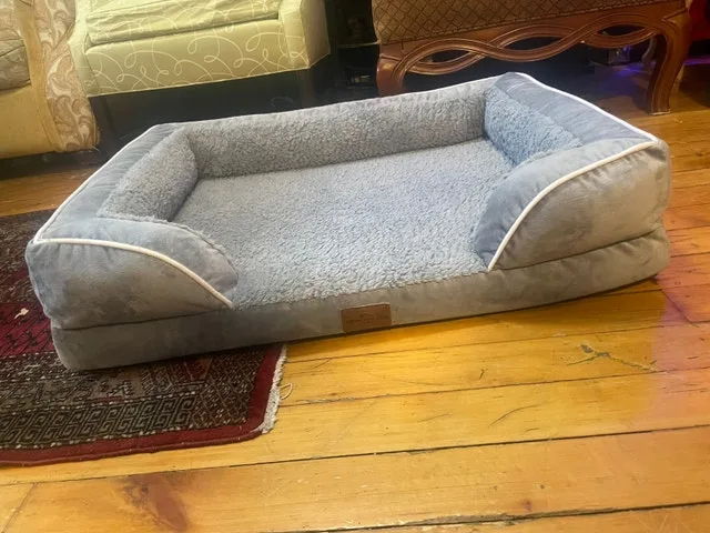 Comfort Expression Dog Bed – $25 image indicator(2)