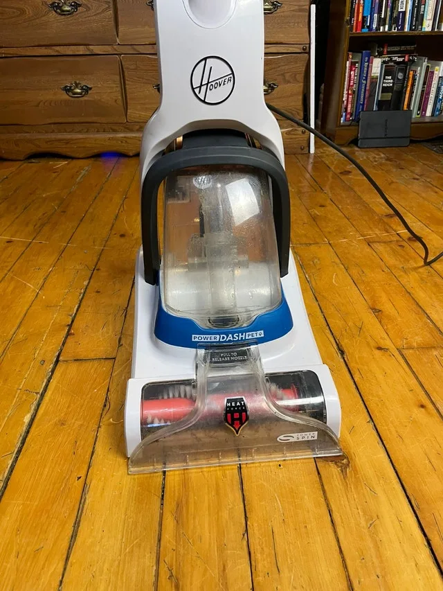 Hoover PowerDash Pet Floor Cleaner – $60 image indicator(2)