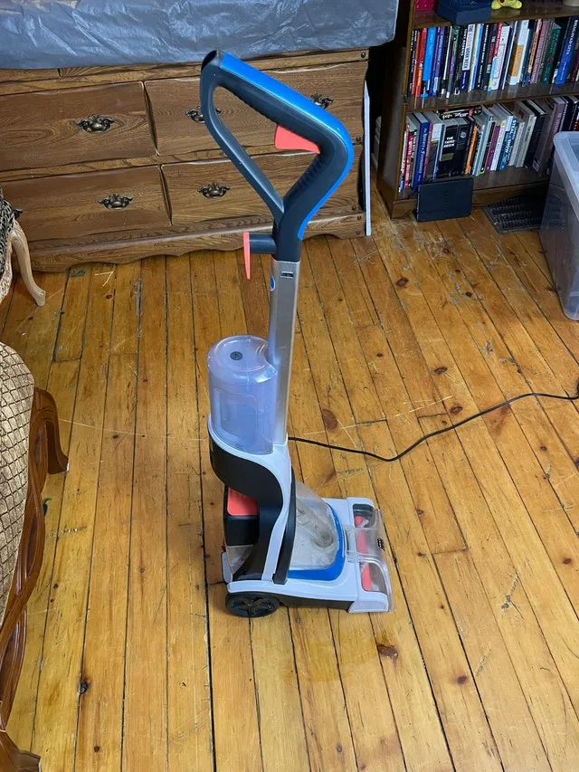 Hoover PowerDash Pet Floor Cleaner – $60 image indicator(3)
