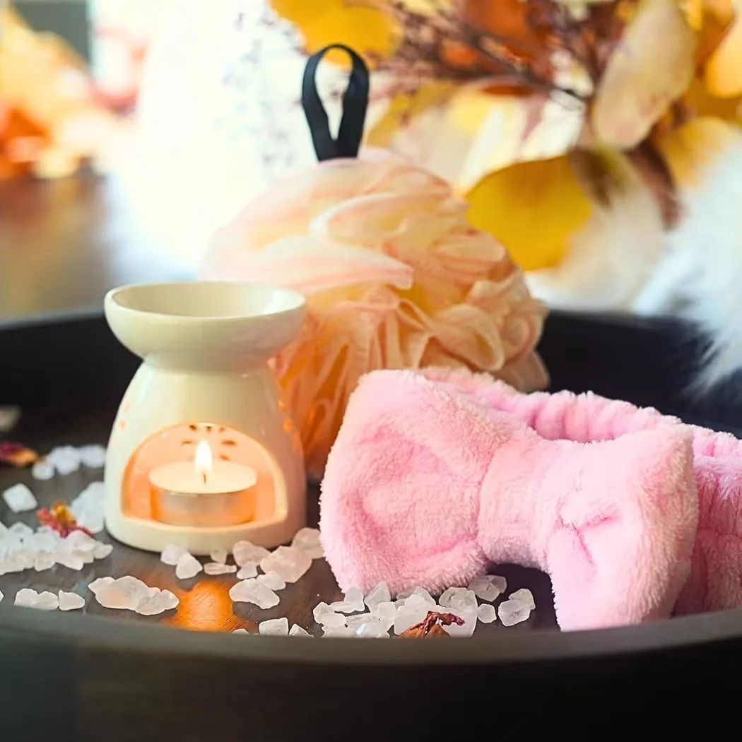 Luxury 8 Piece Spa Comfy Gift Box Set image indicator(2)