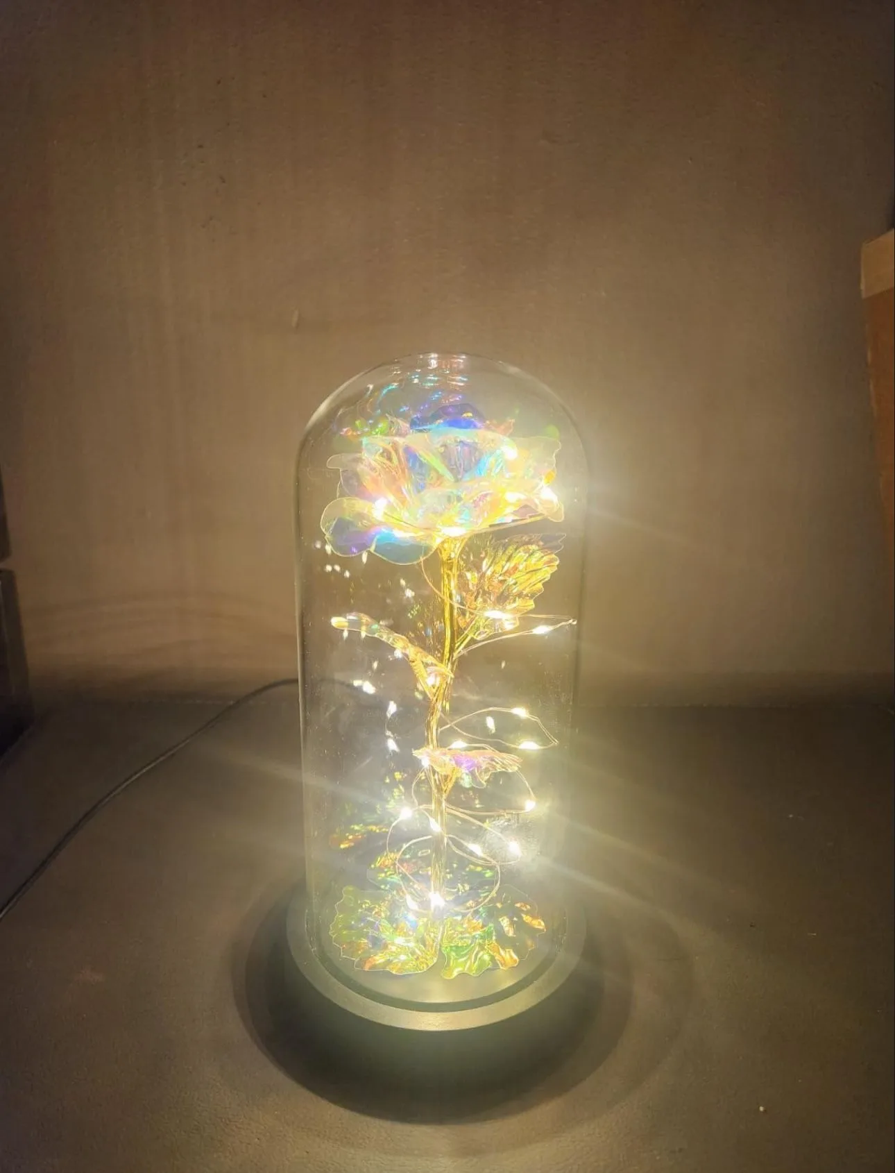 LED Forever Rose - Beauty & Beast Flower In Glass Dome image indicator(3)