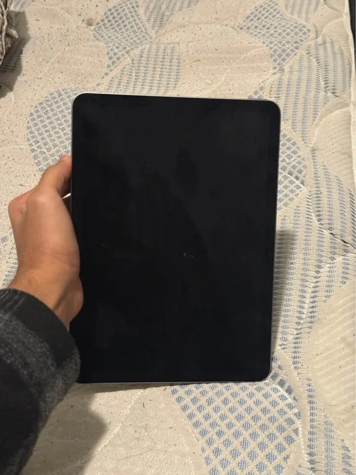 Ipad Air 2024 m1 image indicator(3)