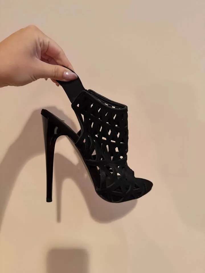 Black Suede heeled sandals image indicator(3)