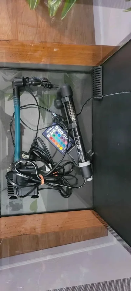 Fluval Flex 15 Gallon plus accessories image indicator(3)