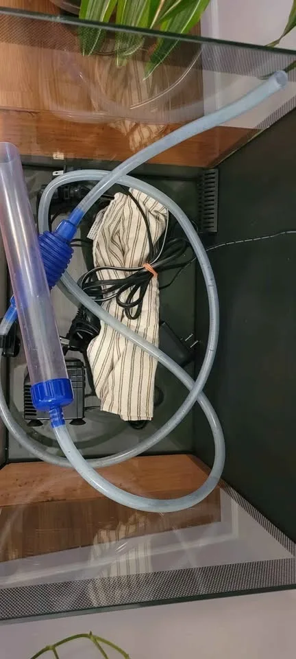 Fluval Flex 15 Gallon plus accessories image indicator(5)