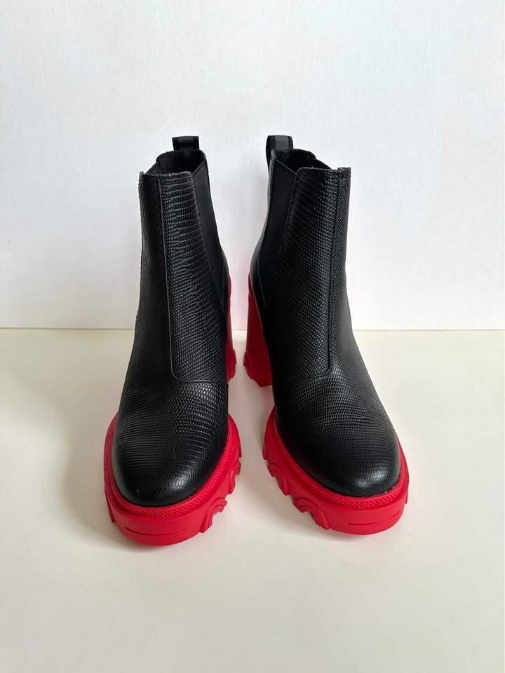 Sorel Black Brex Heel Chelsea Boot With Red Sole Size 37 - photo 4
