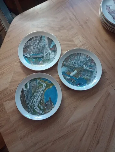 Three Vintage Chicago Landmark Plates