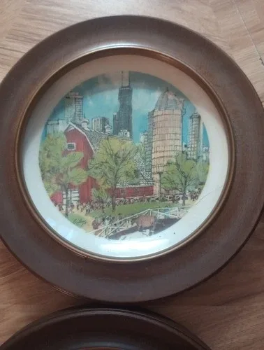 Four Vintage Chicago Landmark Plates & More image indicator(2)