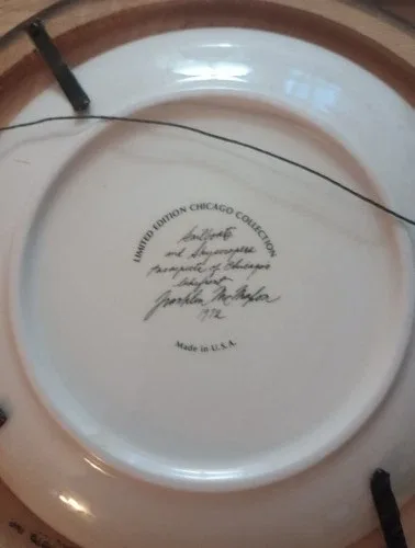 Four Vintage Chicago Landmark Plates & More image indicator(10)