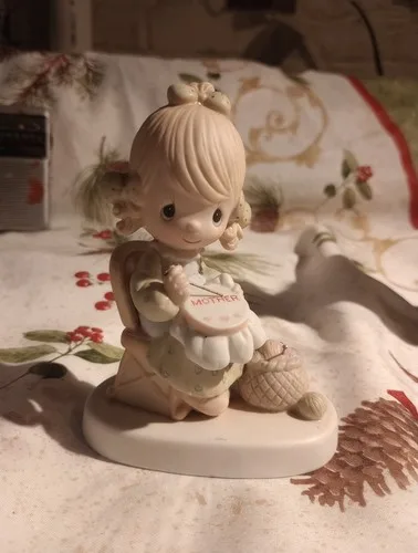 1979 Precious Moments MOTHER SEW DEAR E-3106