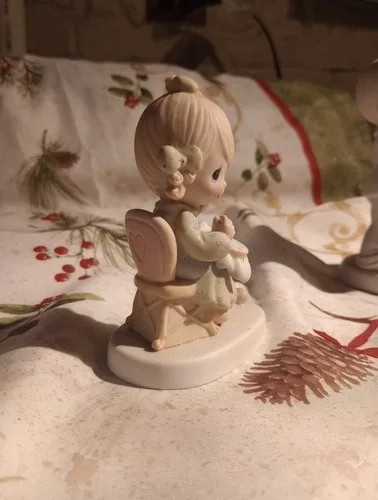 1979 Precious Moments MOTHER SEW DEAR E-3106 image indicator(5)