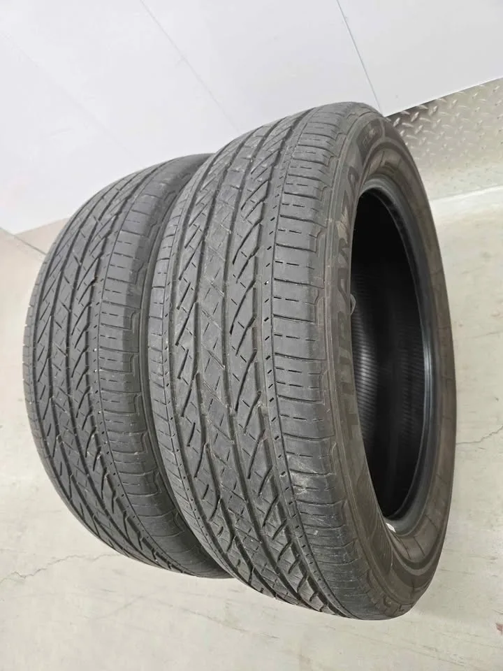 Bridgestone Turanza Tires- 235/55R19 image indicator(2)