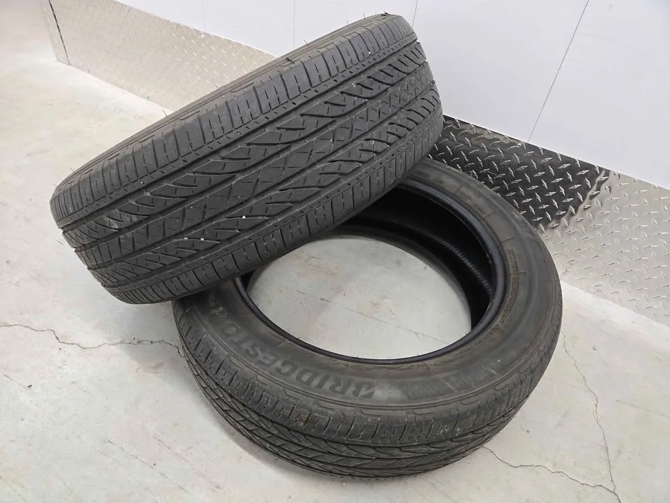 Bridgestone Turanza Tires- 235/55R19 image indicator(7)