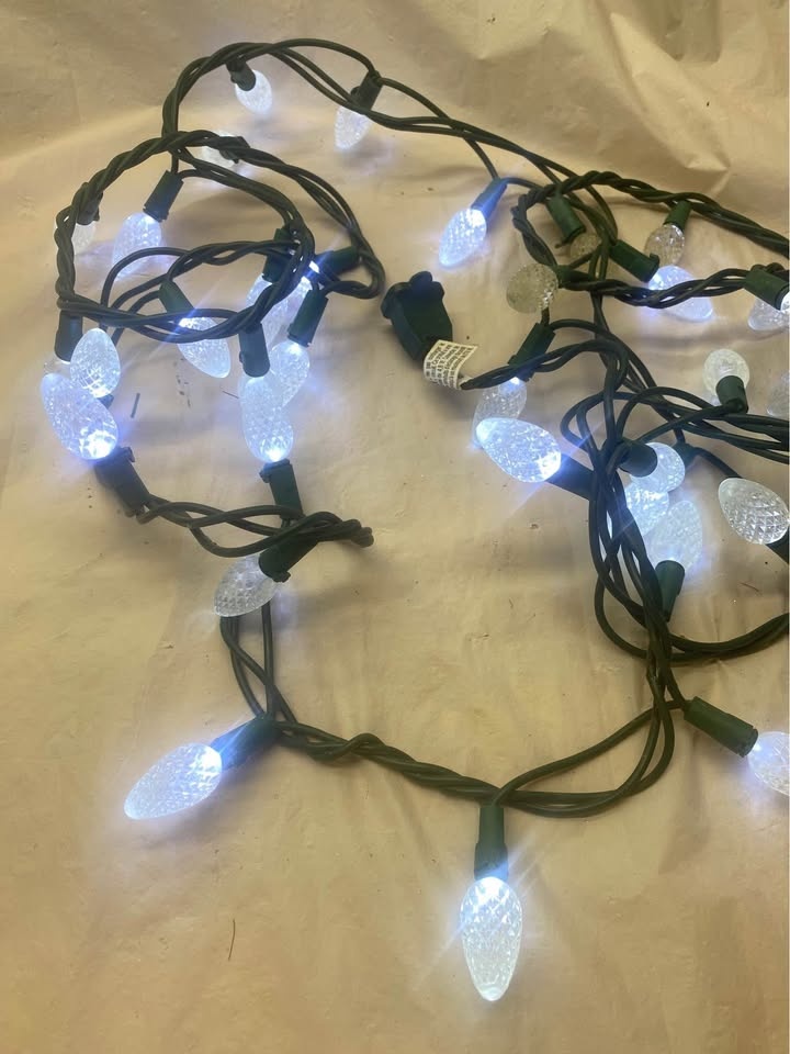 Cool White LED Christmas Lights - photo 3